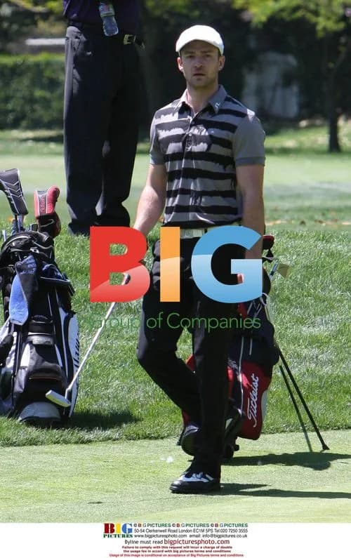 Justin Timberlake lining up shot on 10th hole