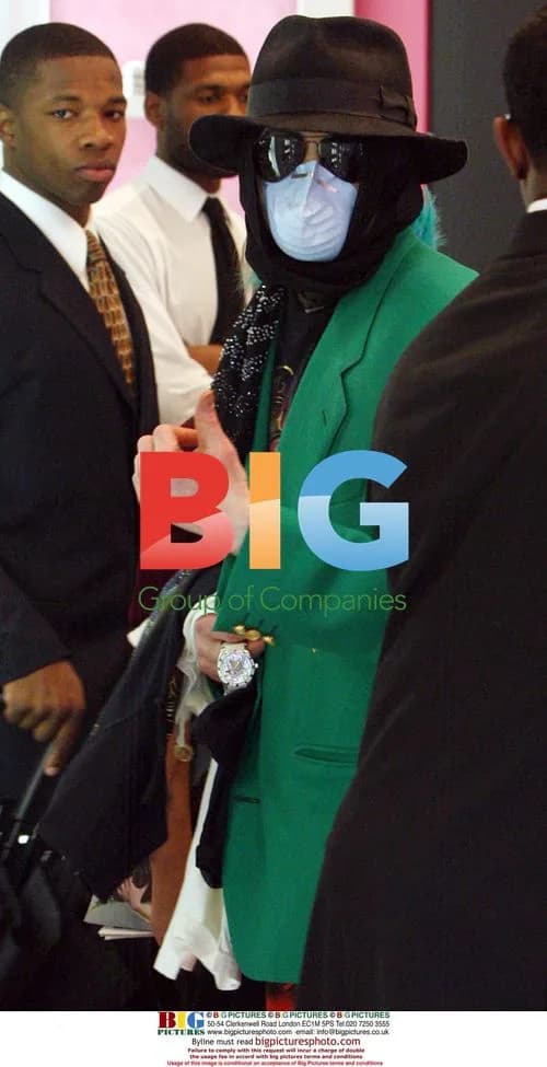 Michael Jackson Shopping in Beverly Hills