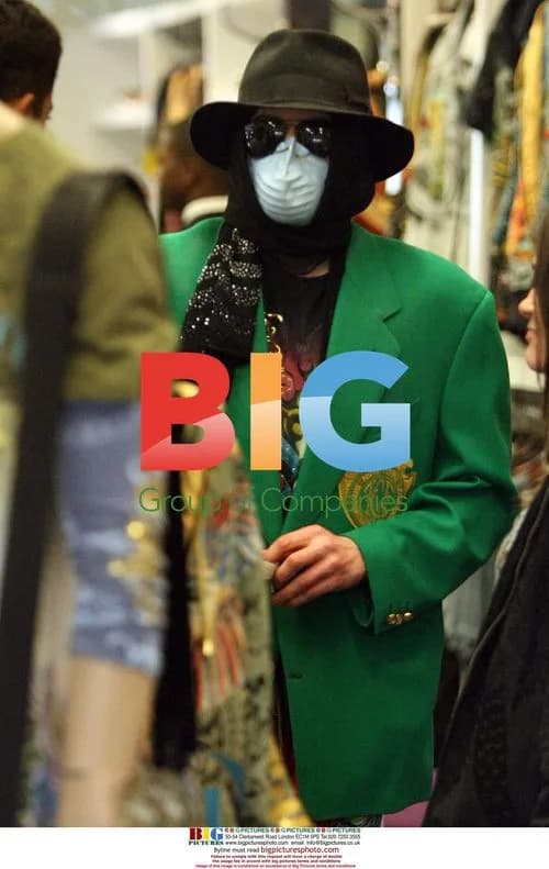 Michael Jackson shopping in LA