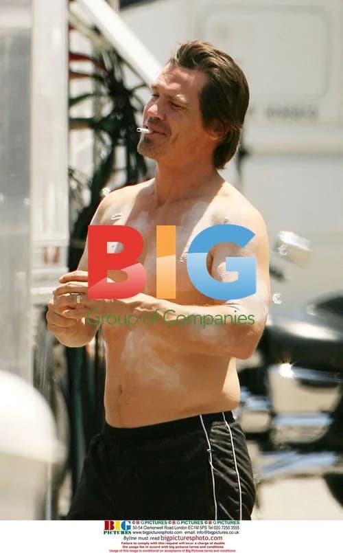 Josh Brolin on set of 'Jonah Hex'