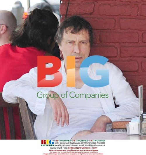 Rodrigo Santoro and Michael Wincott grab lunch