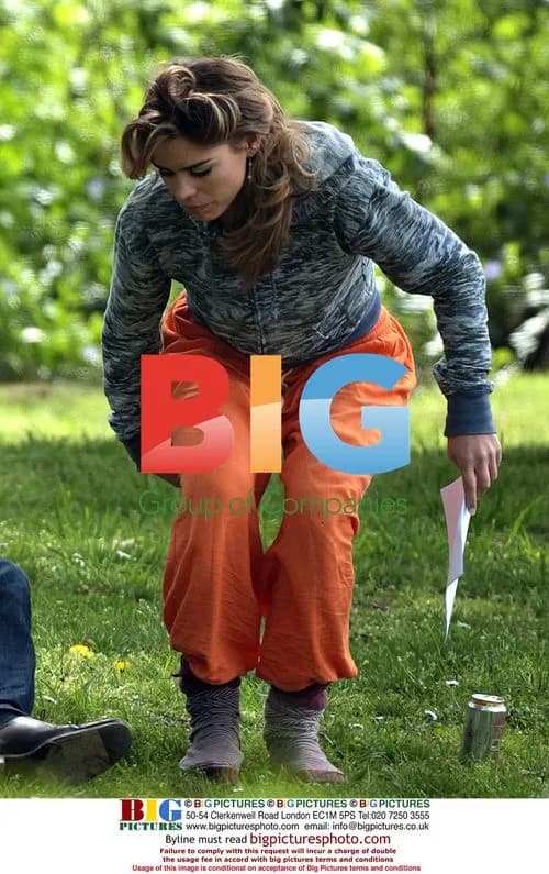 Billie Piper on set in Battersea park