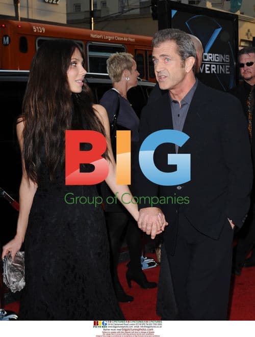Mel Gibson and Oksana Grigorieva at "X-Men" Premiere