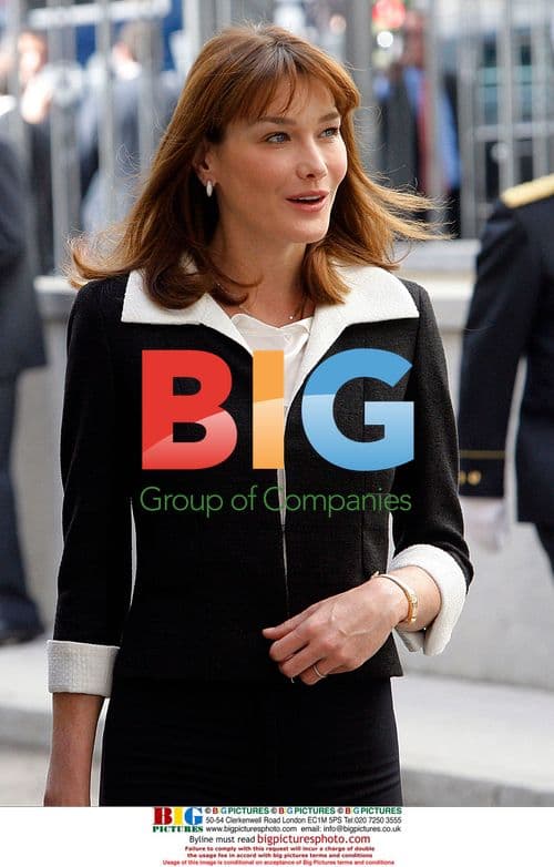 Sarkozy Gives Speech at Spanish Parliament