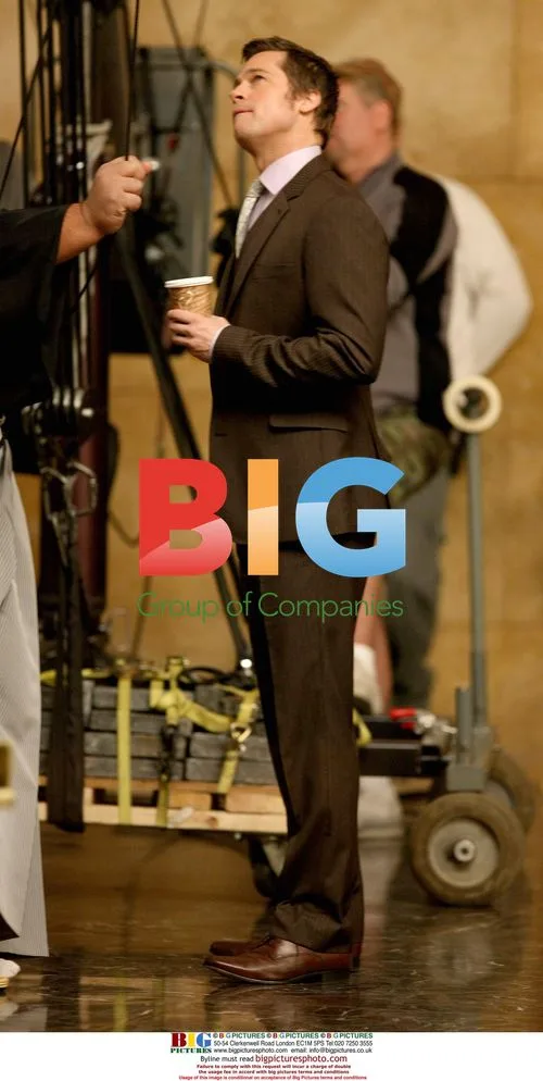 Brad Pitt films Softbank commercial in NYC