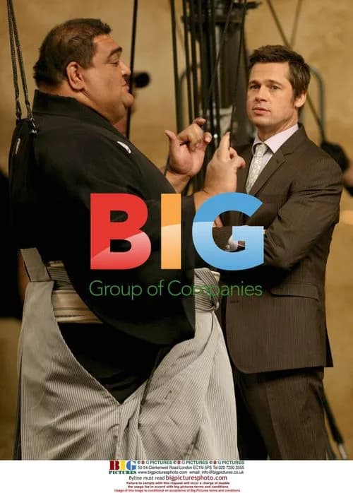 Brad Pitt films Softbank commercial