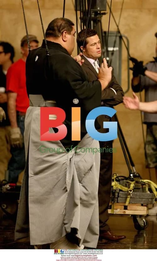 Brad Pitt films Softbank commercial with sumo wrestler