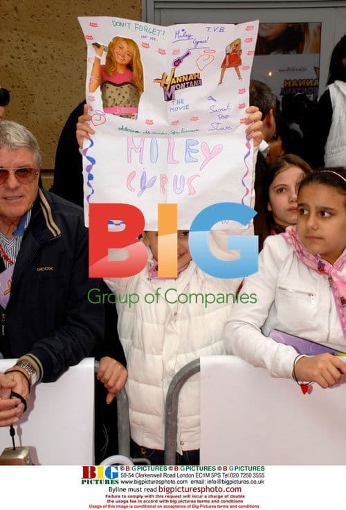 Miley & Billy Ray Cyrus at Hannah Montana Premiere