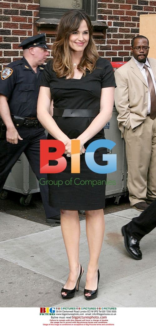 Jennifer Garner Arrives at Late Show