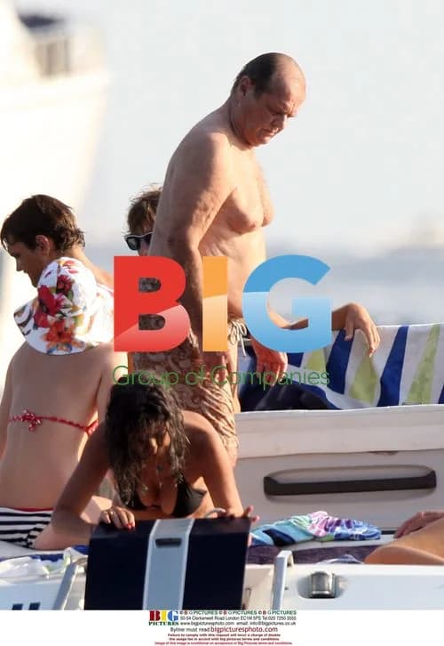 Jack Nicholson Enjoys Vacation in France