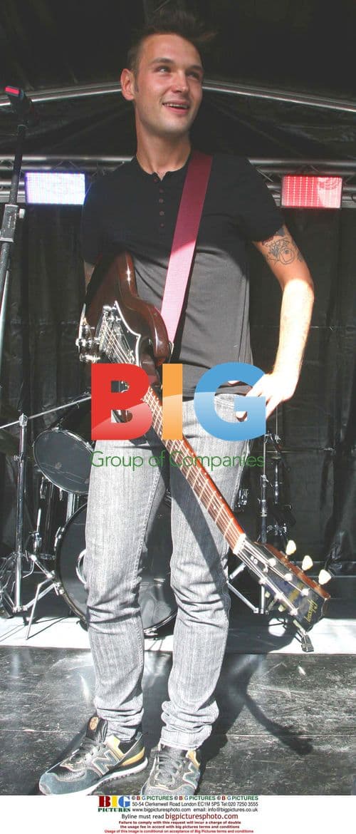 Samuel Preston performs at Pennine FM roadshow