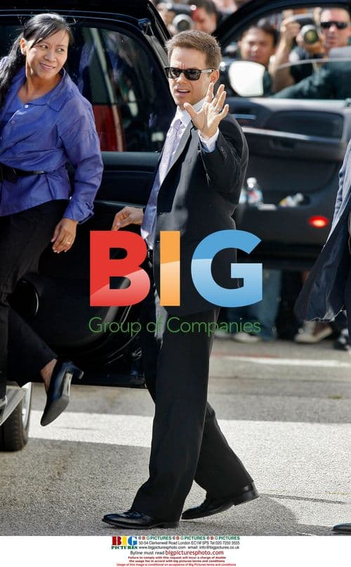 Mark Wahlberg weds Rhea Durham