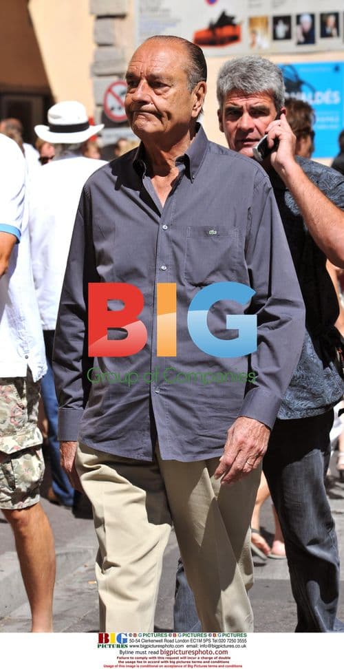 Chirac strolling in Saint Tropez