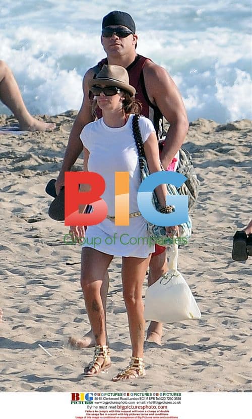 Jenna Jameson at the beach with Tito Ortiz