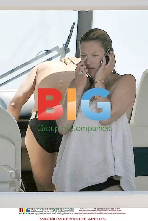 Kate Moss, Jamie Hince, Karen Mulder and Stefano Pilati on yacht in France