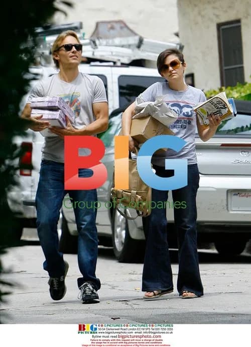 Gennifer Goodwin and boyfriend Joey Kern out in Hollywood