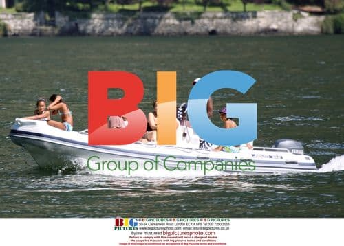 Matt Damon, Don Cheadle, and families around Lake Como