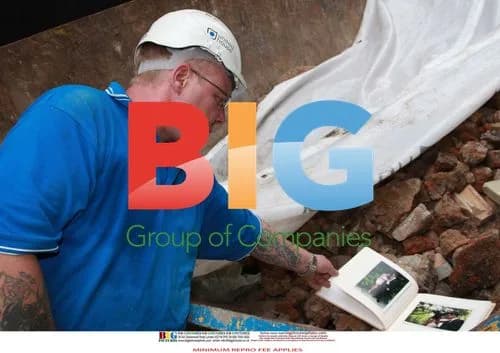 Singer's Wedding Album Found in Skip
