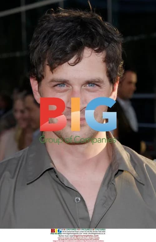 Tom Everett Scott at "A Perfect Getaway" Premiere