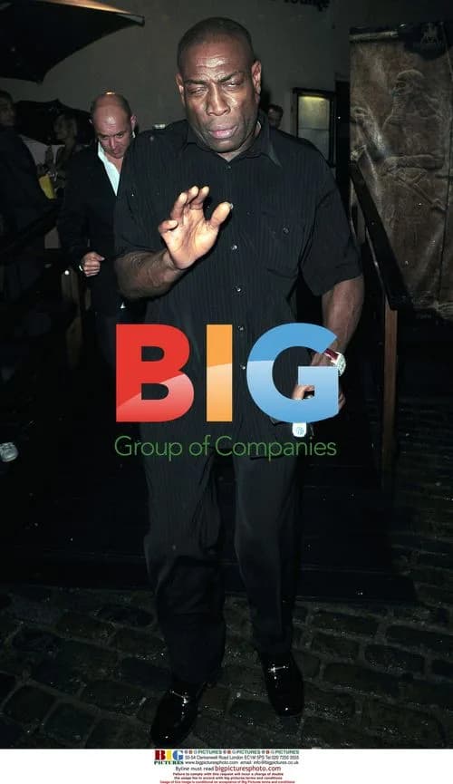 Frank Bruno leaving Gilgamesh restaurant