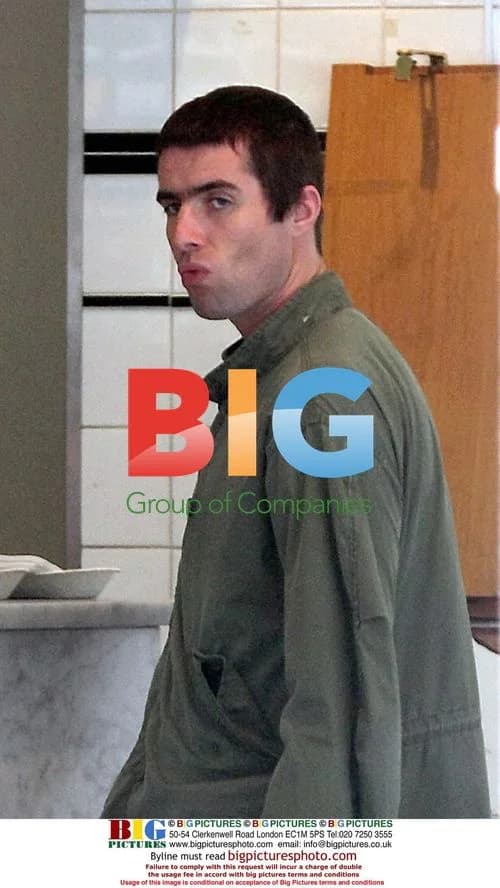 Liam Gallagher spotted at fish and chip shop