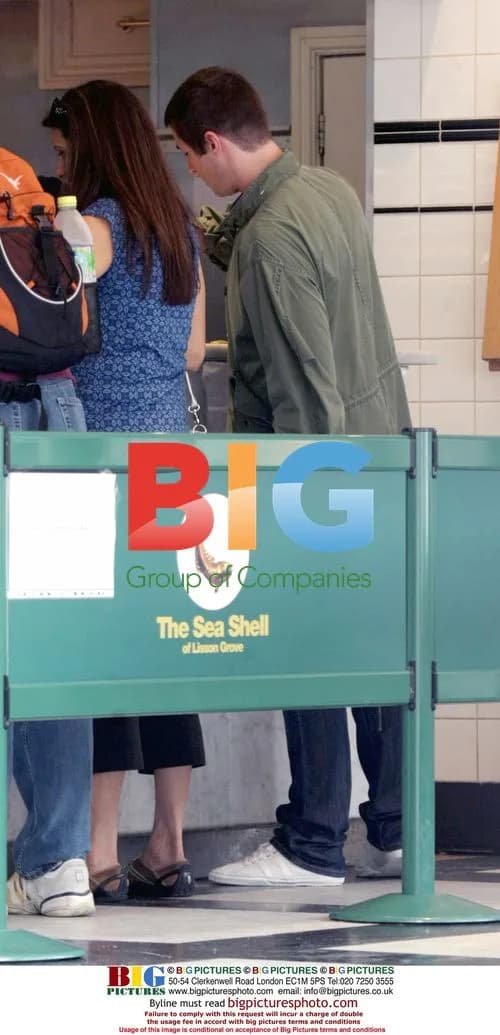Liam Gallagher visits favorite fish and chip shop