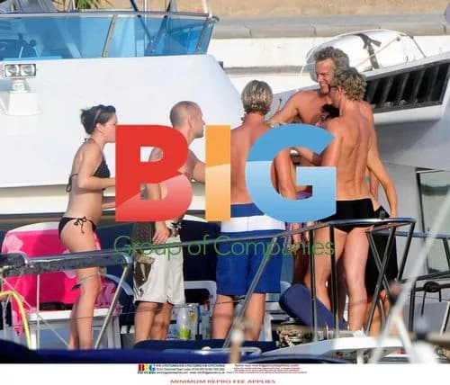 Christine Bleakley gets cozy with Strictly dancers
