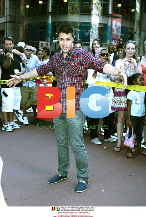 Kris Allen Closing Bell at NASDAQ