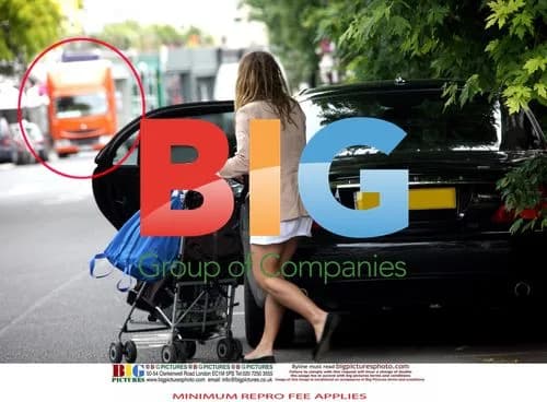 Billie Piper Narrowly Misses Truck
