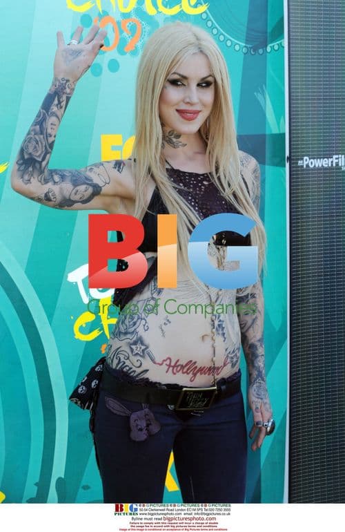 Kat Von D arrives at Teen Choice 2009