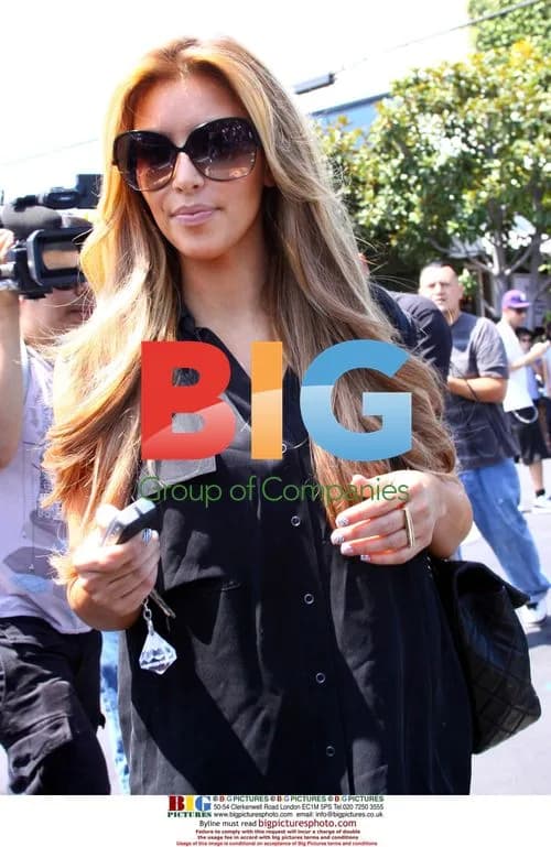 Kim Kardashian Shopping in West Hollywood