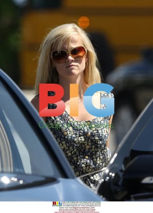 Reese Witherspoon With Black Eye