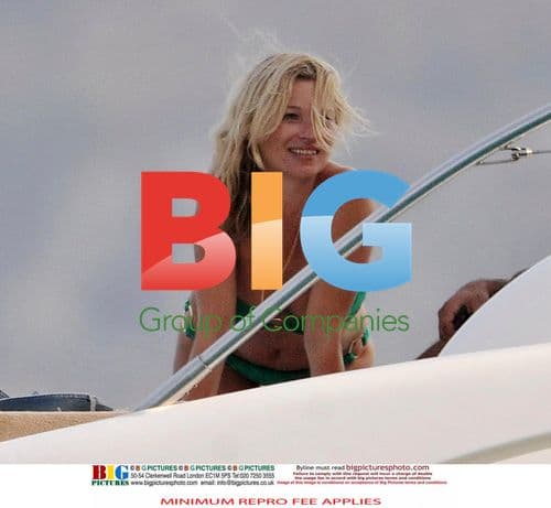 Kate Moss, Lily Allen, and Lila Grace in St Tropez