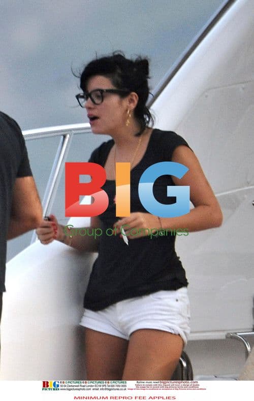 Kate Moss, Lily Allen, and Lila Grace in St Tropez