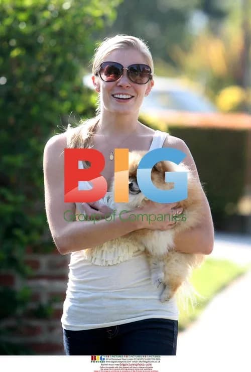 LeAnn Rimes walking dog in LA