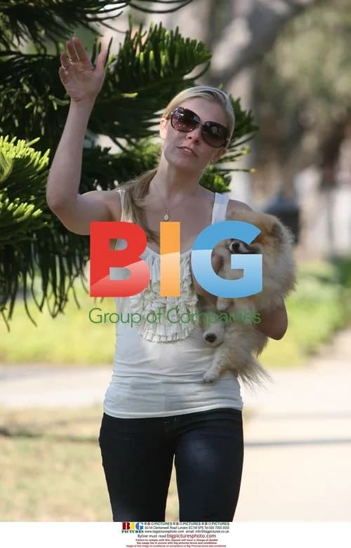 LeAnn Rimes walking dog in LA