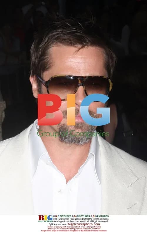 Brad Pitt at 'The Time Traveller's Wife' Premiere