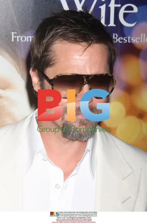 Brad Pitt at 'The Time Traveller's Wife' Premiere
