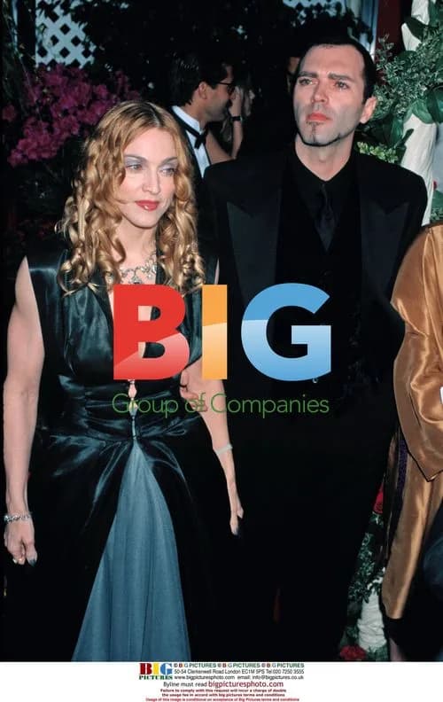 Madonna at 1998 Academy Awards