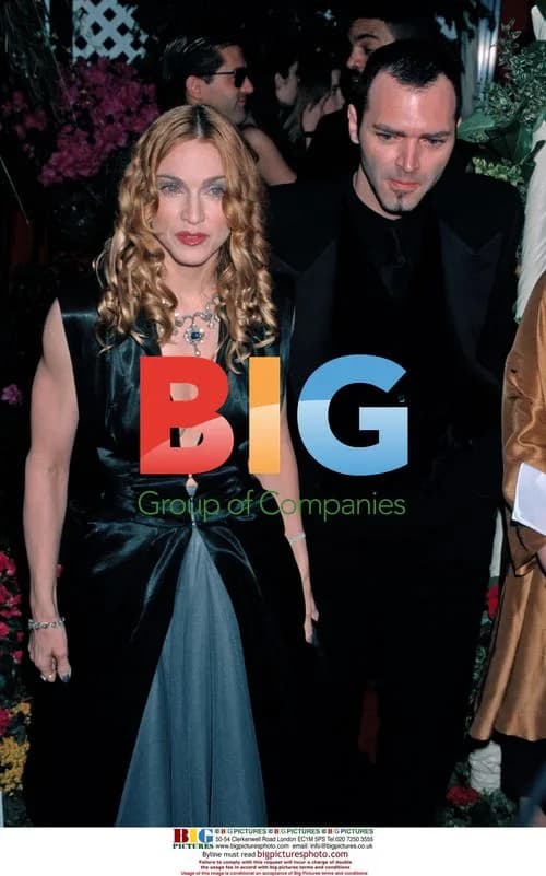 Madonna at 1998 Academy Awards