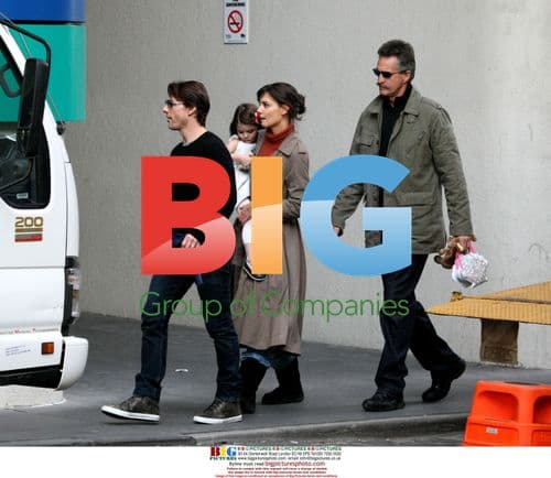 Tom Cruise and Suri Visit Katie Holmes