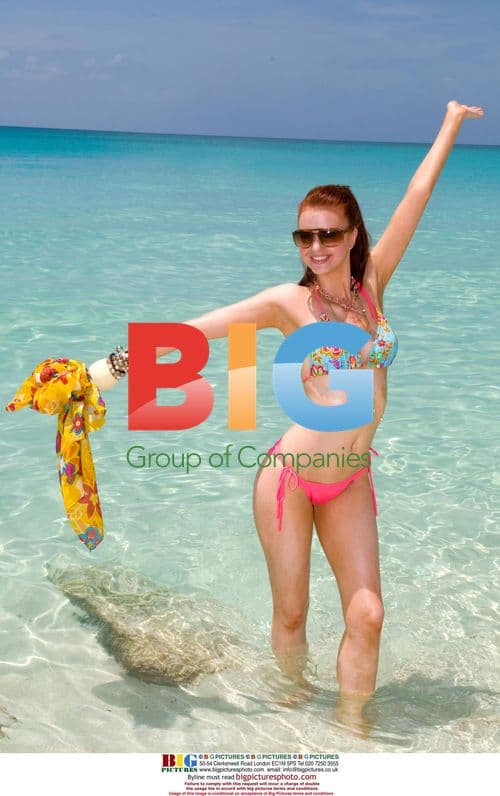 Clair Cooper, Miss Great Britain 2009, in Bahamas