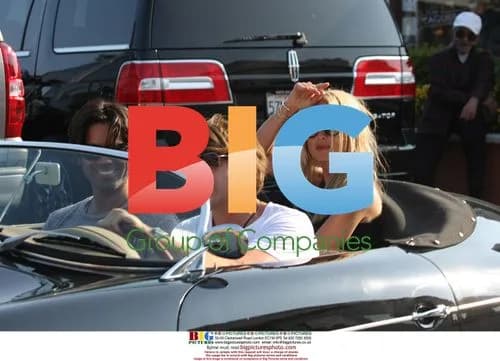 Rachel Zoe spotted getting into convertible