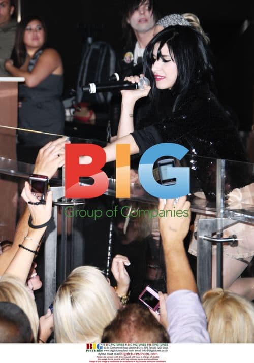 The Veronicas Perform at Pure in Las Vegas