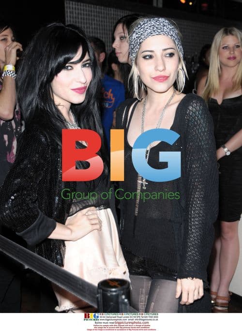 The Veronicas at Pure, Caesars Palace