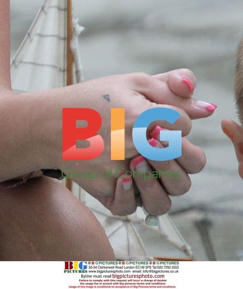 Britney Spears Relaxes with Sons