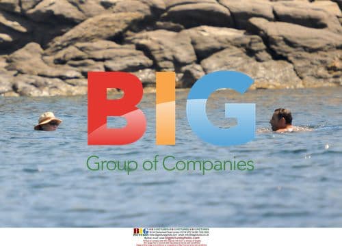 Sarkozy and Bruni on vacation in France