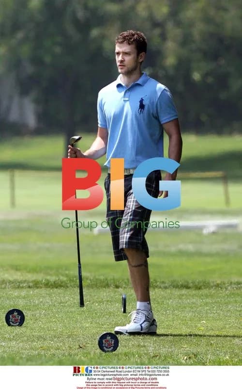Justin Timberlake plays golf with friend