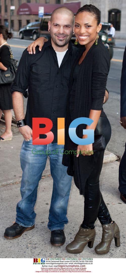 Guillermo Diaz and Jamie Lee Kirchner at "Inglourious Basterds" Premiere