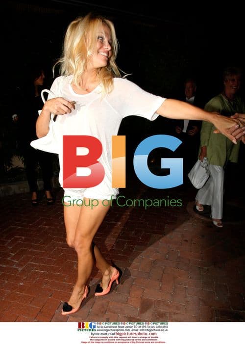 Pamela Anderson and Suzanne Somers leaving Nobu